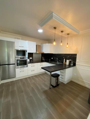 2 Bedroom Apartments